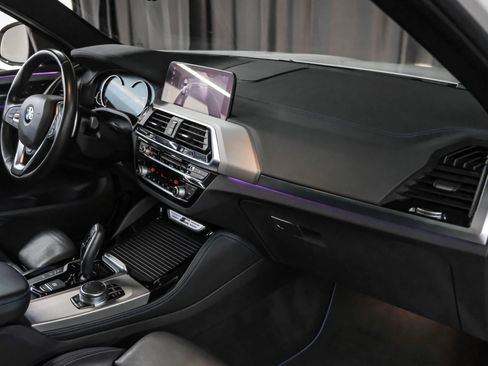 Used 2019 BMW X4 M40i w/ Executive Package image 16