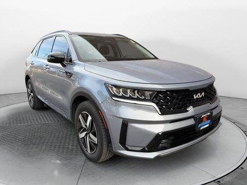 Used 2022 Kia Sorento EX image 7