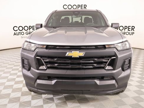 Used 2025 Chevrolet Colorado W/T w/ Advanced Trailering Package image 8
