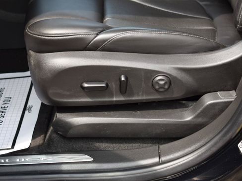 Used 2020 Buick Envision Premium w/ Driver Confidence Package AWD/4WD image 39