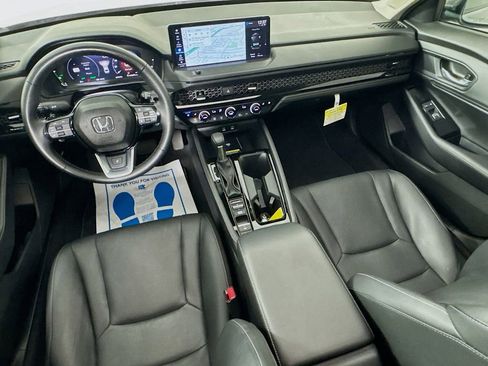 Certified 2025 Honda Accord Touring image 28