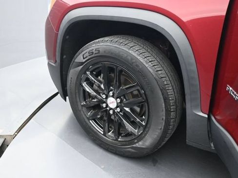 Used 2018 GMC Acadia SLT FWD image 21