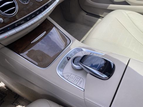 Used 2015 Mercedes-Benz S 550 4MATIC Sedan image 40