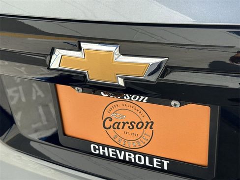 Used 2024 Chevrolet Traverse LT image 28