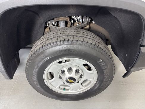 Used 2021 Chevrolet Silverado 2500 W/T w/ WT Fleet Convenience Package image 13