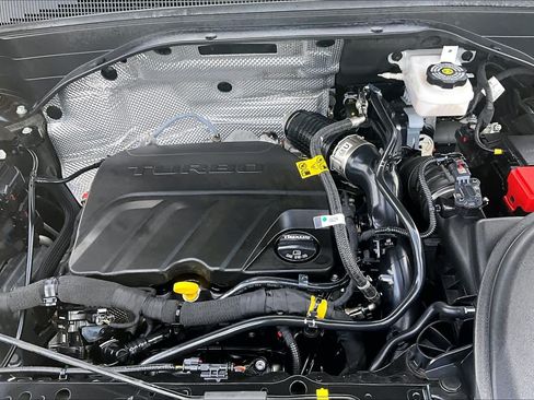 Used 2023 Chevrolet TrailBlazer LT FWD image 31