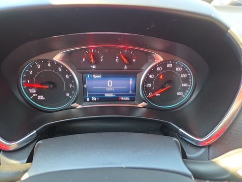 Used 2022 Chevrolet Equinox LT FWD image 15