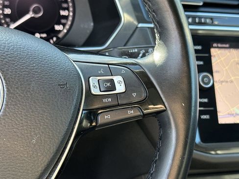 Used 2019 Volkswagen Tiguan SEL image 25