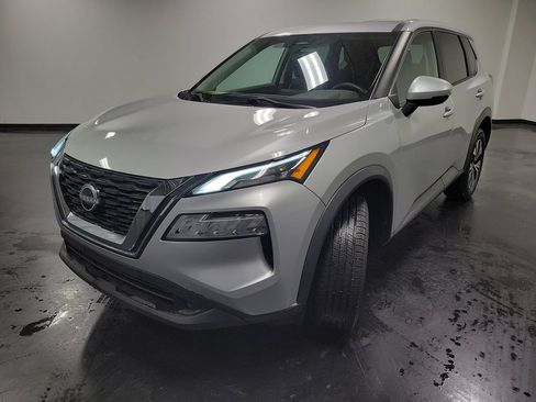 Used 2022 Nissan Rogue SV AWD/4WD image 4