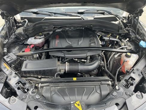 Used 2021 Alfa Romeo Stelvio Ti Sport AWD/4WD image 14