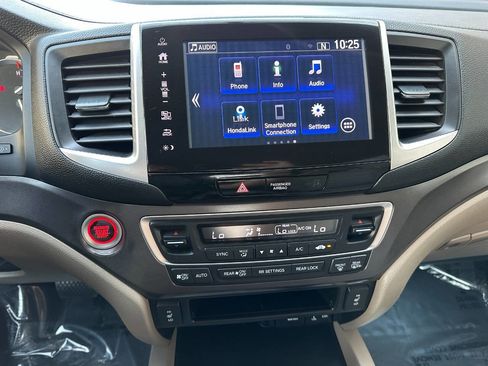 Used 2017 Honda Pilot EX-L image 51