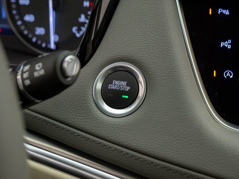 New 2026 Cadillac XT5 Premium Luxury w/ LPO, Floor Liner Package image 19