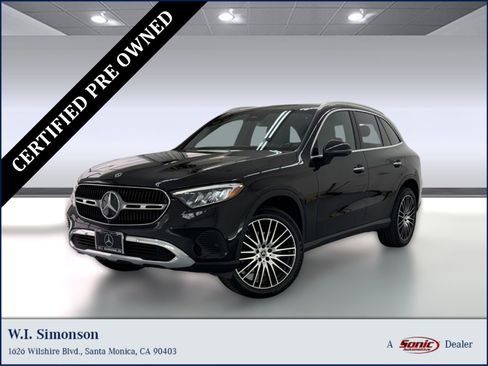 Used 2023 Mercedes-Benz GLC 300 image 1