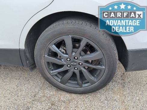 Used 2022 Chevrolet Equinox RS w/ RS Leather Package image 4