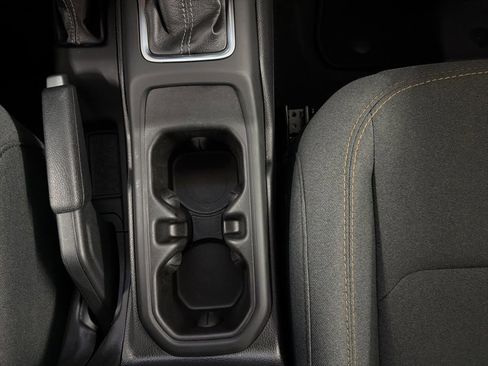 Used 2024 Jeep Wrangler Sport image 18