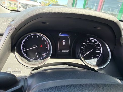 Used 2023 Toyota Camry SE FWD image 21