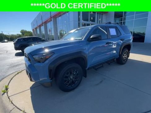 Certified 2025 Toyota 4Runner SR5 AWD/4WD image 6