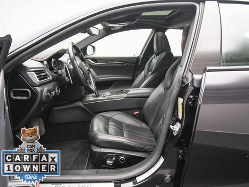 Used 2021 Maserati Ghibli S GranSport Q4 image 19