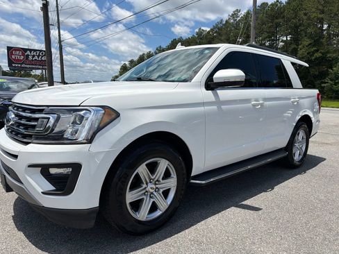 Used 2021 Ford Expedition XLT RWD image 1