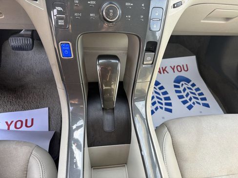 Used 2013 Chevrolet Volt Premium w/ Premium Trim Package image 28