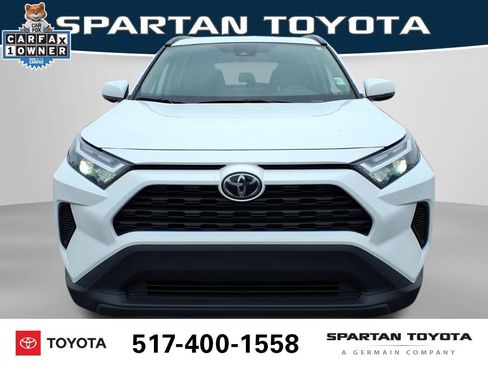 Used 2025 Toyota RAV4 XLE image 3