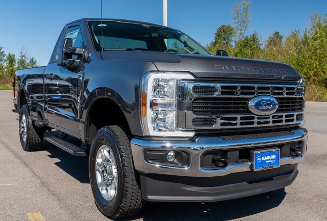 New 2026 Ford F250 XLT w/ 360-Degree Camera Package AWD/4WD image 4