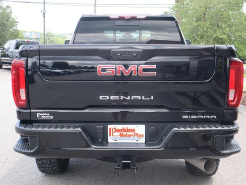 Used 2021 GMC Sierra 2500 Denali w/ Denali Ultimate Package AWD/4WD image 8
