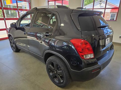 Used 2016 Chevrolet Trax LTZ w/ Midnight Edition AWD/4WD image 4