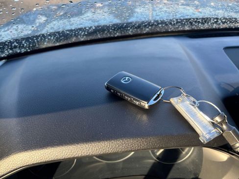 Used 2025 MAZDA CX-70 3.3 Turbo w/ Preferred Package image 22