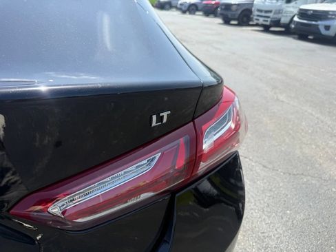 Used 2019 Chevrolet Malibu LT w/ Leather Package FWD image 41