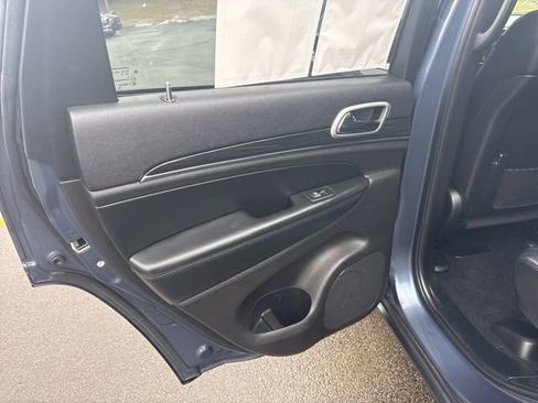 Certified 2020 Jeep Grand Cherokee Limited w/ Trailer Tow Group IV image 31