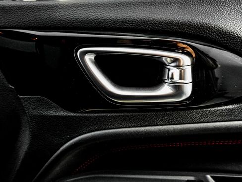 Used 2024 Jeep Compass Trailhawk image 42