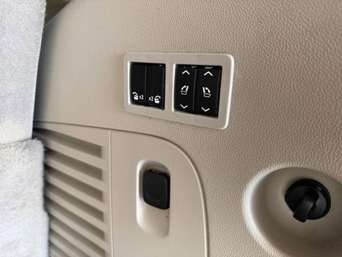 Used 2019 GMC Yukon Denali w/ Denali Ultimate Package image 35