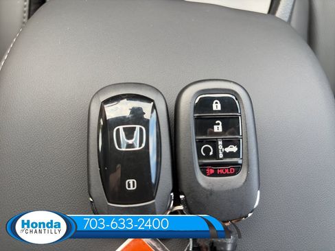 New 2026 Honda Accord Hybrid Sport-L FWD image 38