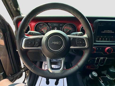 Used 2022 Jeep Gladiator Rubicon w/ LED Lighting Group AWD/4WD image 11