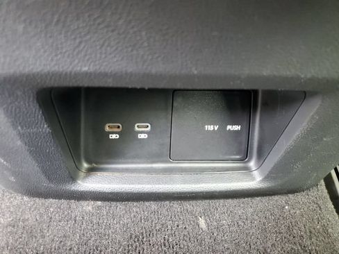 Certified 2024 Volkswagen Atlas SE w/ Panoramic Sunroof Package FWD image 12