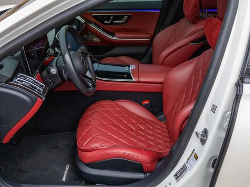 Used 2023 Mercedes-Benz S 580 4MATIC Sedan image 42