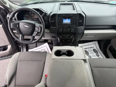 Used 2019 Ford F150 XL w/ Equipment Group 101A Mid AWD/4WD image 39