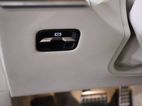 Used 2022 Mercedes-Benz S 580 4MATIC Sedan image 12