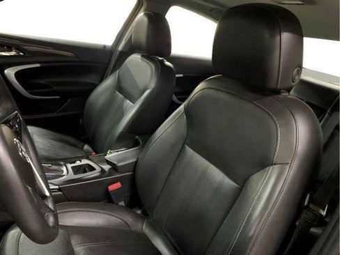 Used 2017 Buick Regal FWD image 16