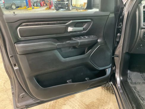 Used 2024 RAM 1500 Big Horn AWD/4WD image 29