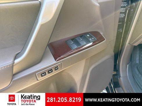 Used 2018 Lexus GX 460 Premium w/ Premium Package AWD/4WD image 11