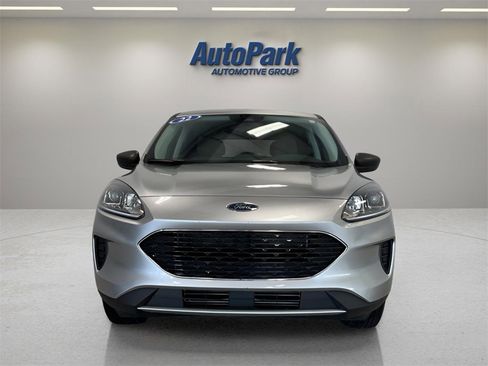 Used 2022 Ford Escape SE w/ Convenience Package image 2