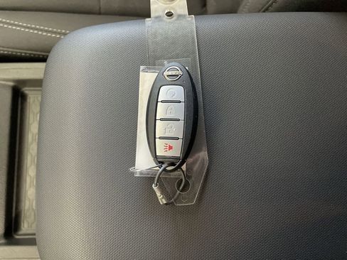 Certified 2024 Nissan Frontier SV w/ SV Convenience Package image 30