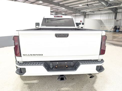 Used 2020 Chevrolet Silverado 3500 W/T w/ WT Convenience Package image 4
