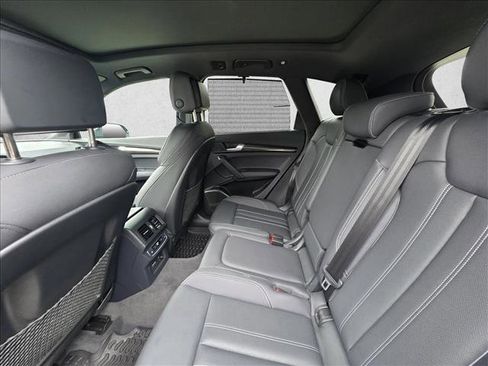 Certified 2024 Audi SQ5 Prestige w/ Prestige Package image 16