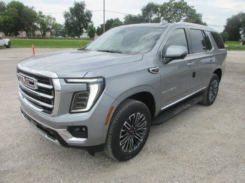 New 2026 GMC Yukon Elevation w/ Elevation Premium Package AWD/4WD image 9
