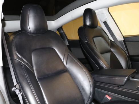 Used 2023 Tesla Model Y Performance image 68