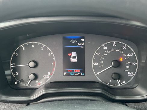 Used 2024 Toyota Corolla LE image 27