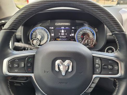 Used 2022 RAM 1500 Limited AWD/4WD image 21